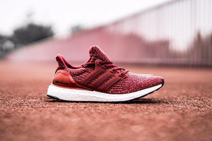 How To Lace Your Sneakers / Swap Your Shoe Laces : ADIDAS Ultra Boost 3.0 Red